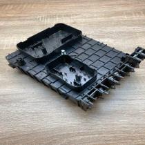 1K0937124P   Fuse module Skoda Octavia Mk2 (1Z)