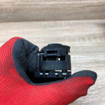 A2118300272   Interior temperature sensor Mercedes-Benz E W212