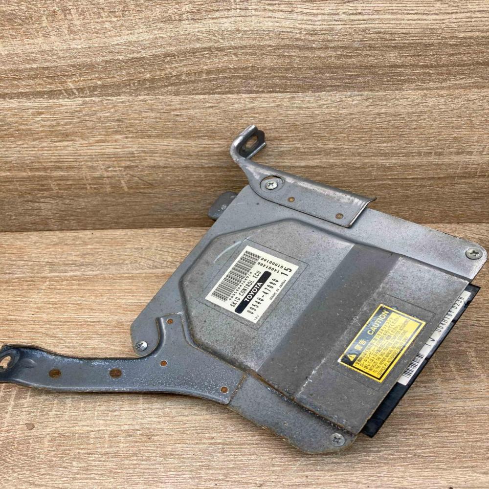89540 47080 86652 20010 Used ABS control unit/module Toyota Prius (XW20)