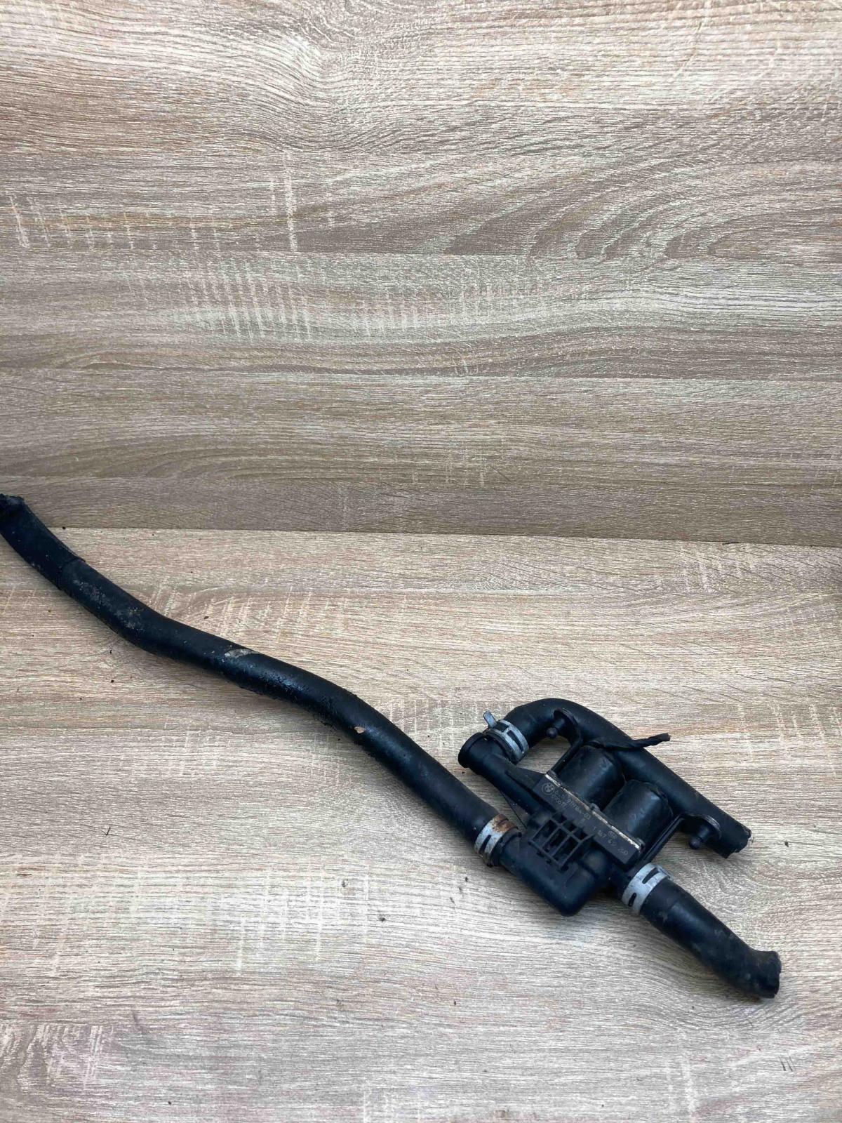 9119164 1147412200  Coolant heater control valve BMW 5 F10 F11