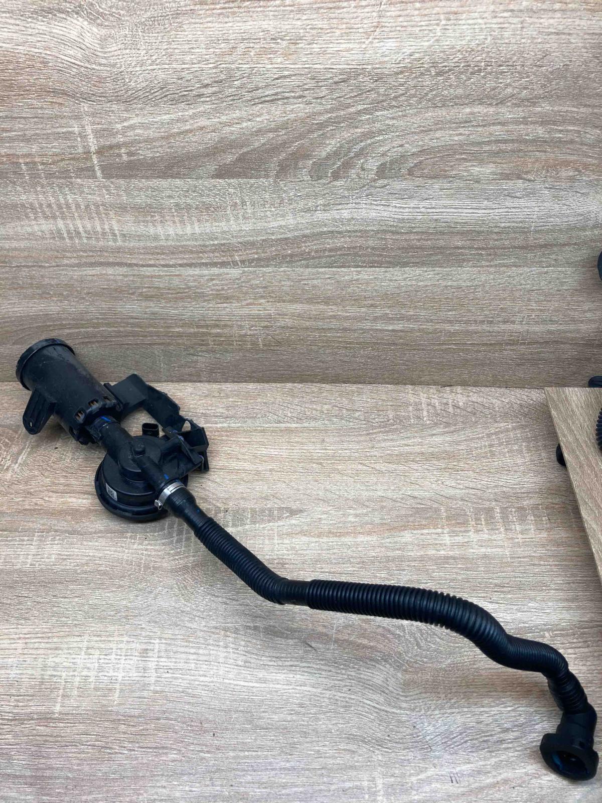 7333301   Fuel tank valve BMW 7 F01 F02 F03 F04