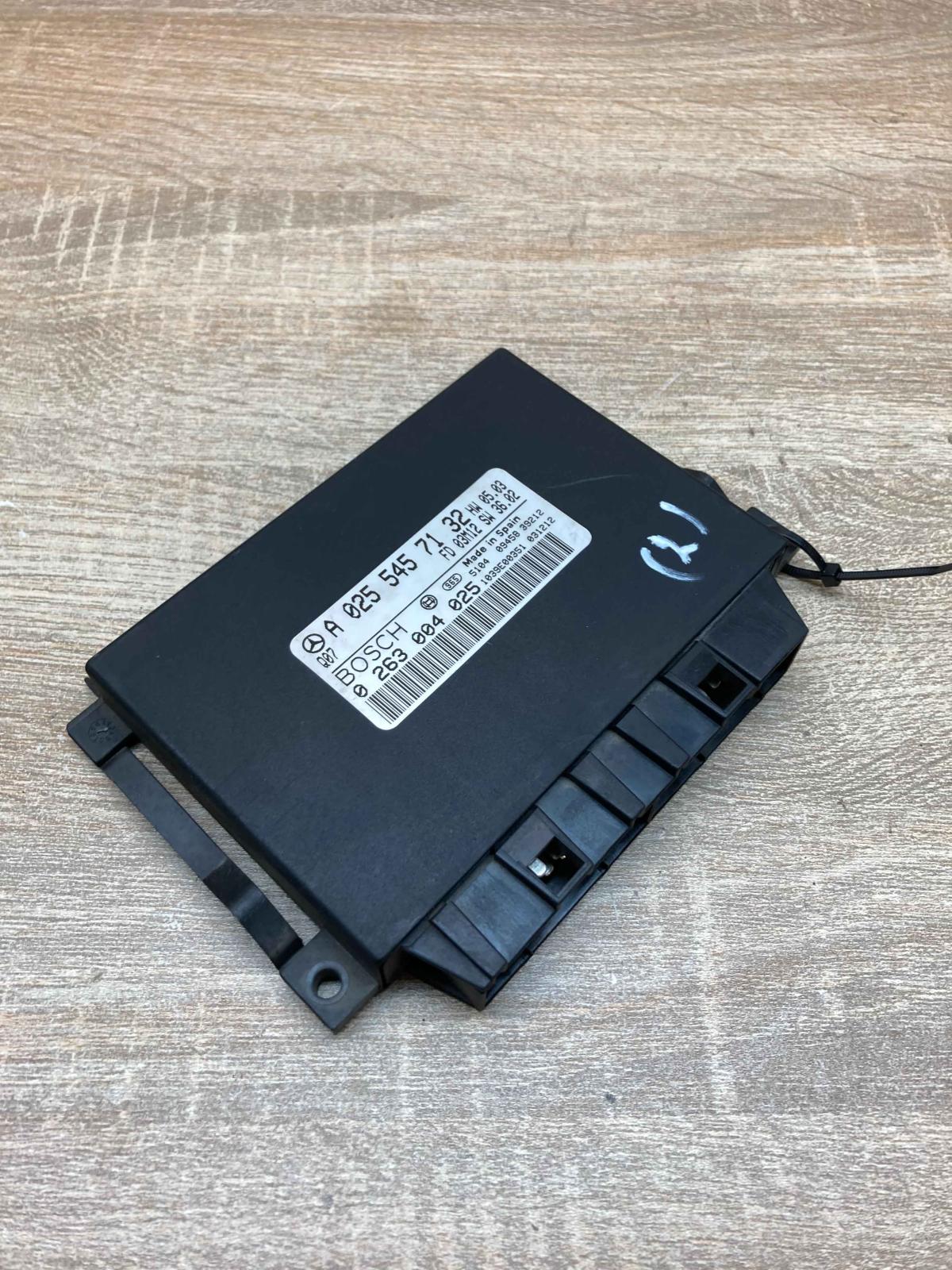 A0255457132 0263004025  Parking PDC control unit/module Mercedes-Benz E W211