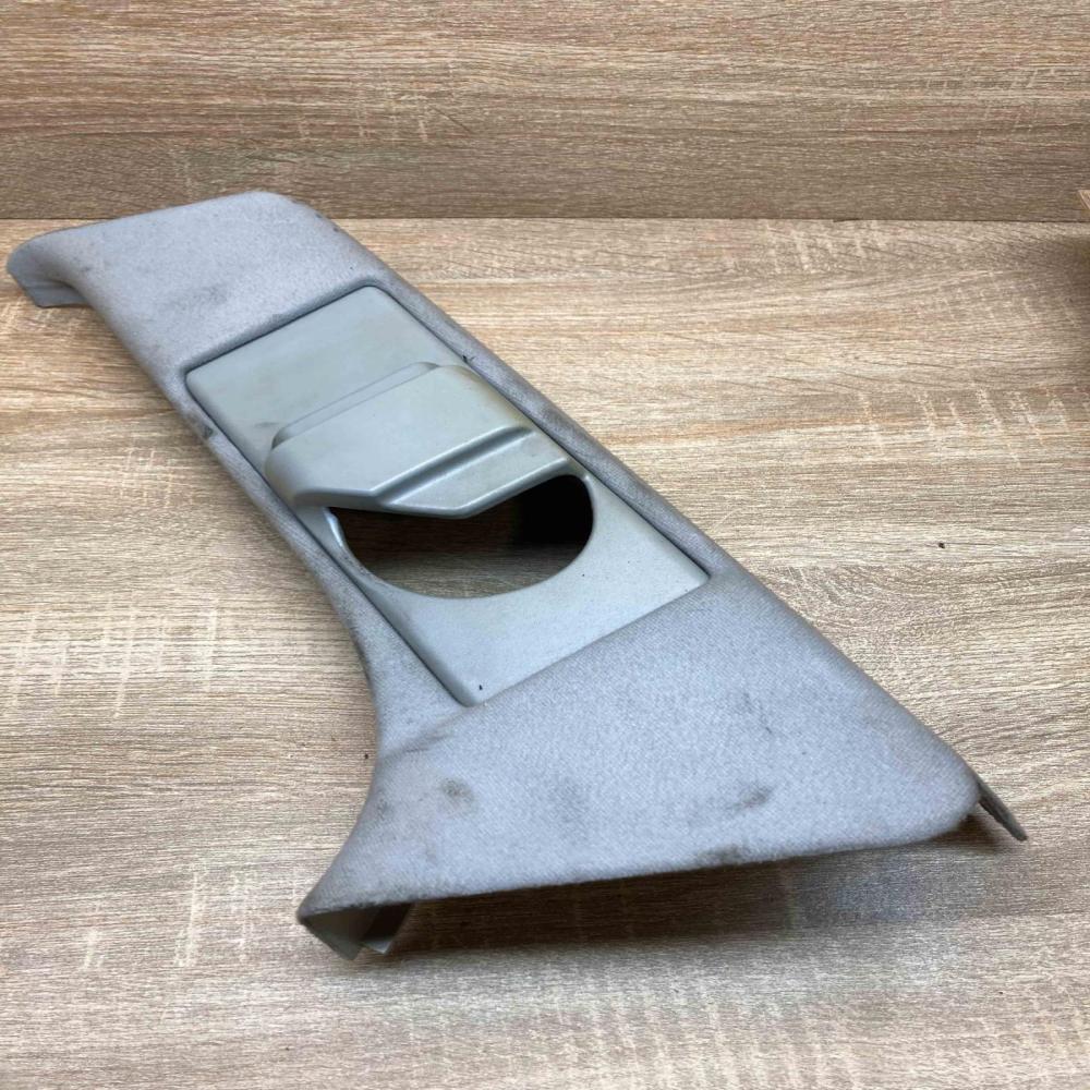 A2116901025  RH (C) pillar trim Mercedes-Benz E W211