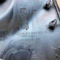 A2116900222   Rear seat side bottom trim Mercedes-Benz E W211