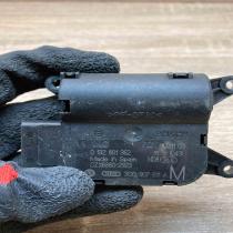 3C0907511A 0132801362 Main Air flap motor/actuator Volkswagen PASSAT B6