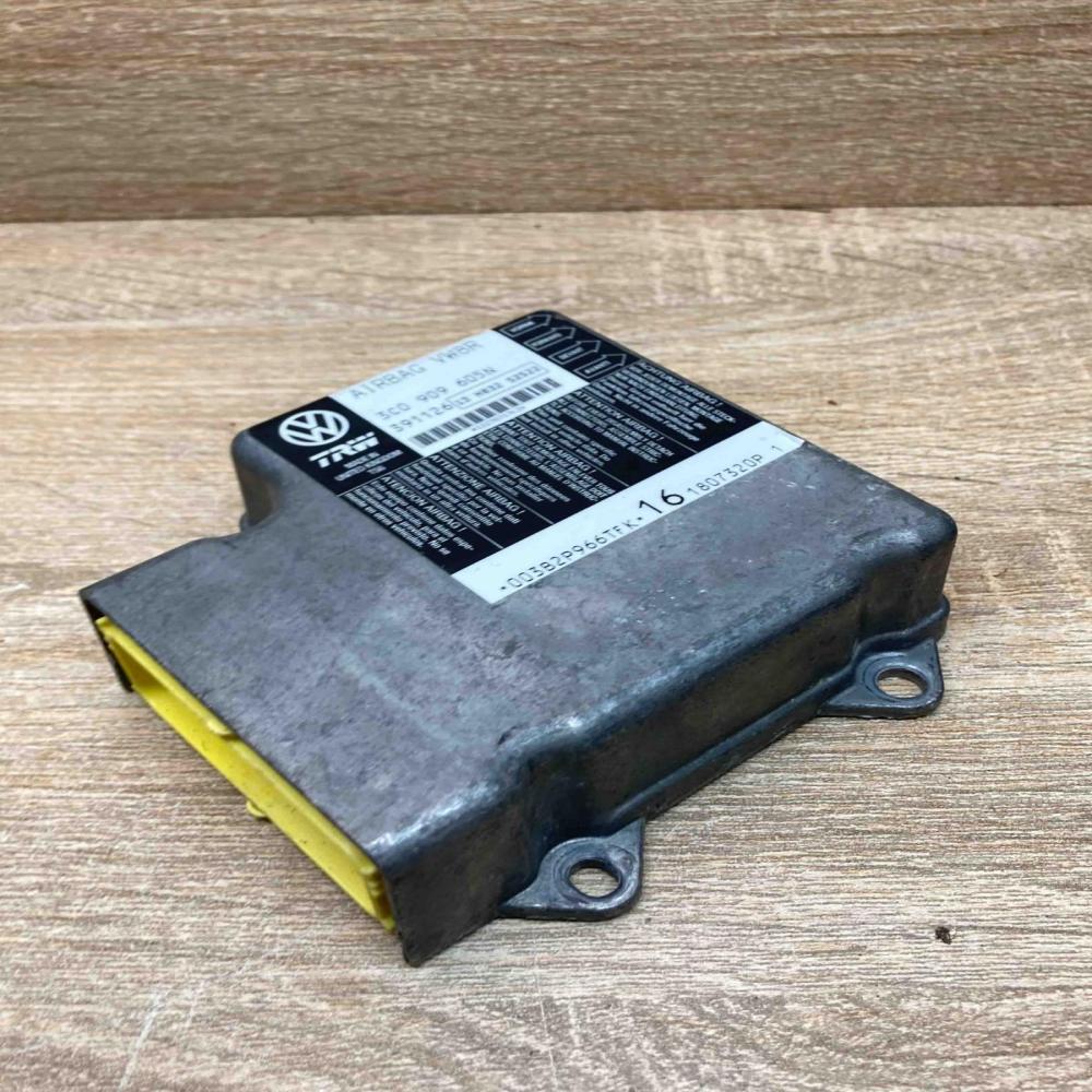 3C0909605N 39112613 Used Airbag control unit/module Volkswagen PASSAT B6