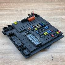 30728512 28017881  Fuse module Volvo S60