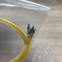 000979019E   Plug wire Volkswagen Golf V