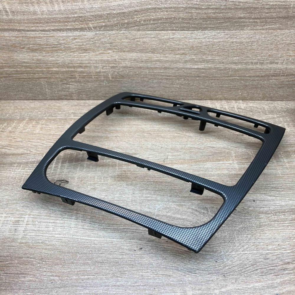 A2036809039 010418  Climate control/heater control trim Mercedes-Benz C W203