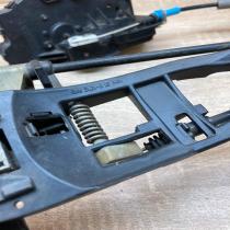8253454 246 HTR  Front door lock BMW 3 E46