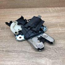 4F5827505D   Tailgate/trunk/boot lock/catch/latch Volkswagen PASSAT B7
