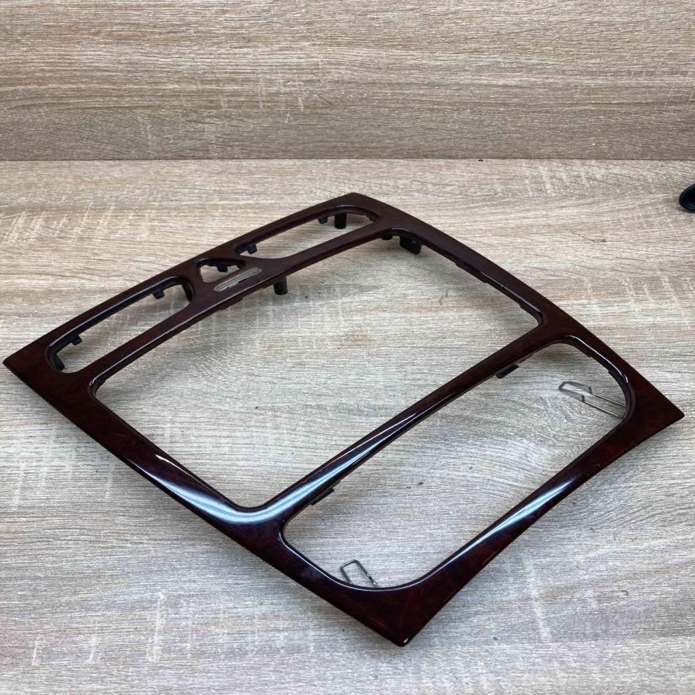 A2036804639 2036805239 Wood Trim Radio/GPS head unit trim Mercedes-Benz C W203