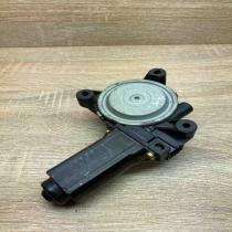 4717201 AY062100 6302  Front door window regulator motor Chrysler Voyager