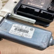 1K0959792L 1K0959702P Used Front door window regulator motor Volkswagen PASSAT B