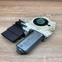 1K0959703F   Rear door window regulator motor Volkswagen PASSAT B6