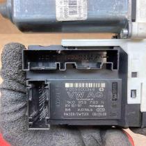 1K0959793N 1K0959701AC  Front door window regulator motor Volkswagen PASSAT B6