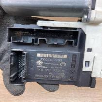 1K0959793M 1K0959701P  Front door window regulator motor Volkswagen PASSAT B6