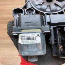 1K0959792P 1K0959702AS Front Right Front door window regulator motor Volkswagen