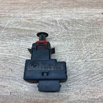 1378209   Brake pedal sensor switch BMW 3 E30
