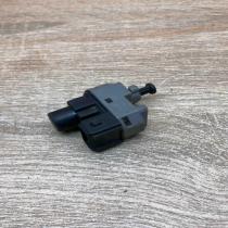 1S7T 13480AA   Brake pedal sensor switch Ford Mondeo Mk III