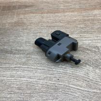 1S7T 13480AA   Brake pedal sensor switch Ford Mondeo Mk III