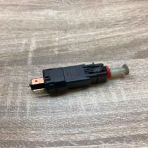 13118574 90460325  Brake pedal sensor switch Opel Meriva A