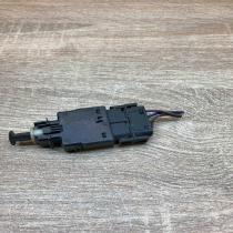 1382385  With Plug Brake pedal sensor switch BMW 5 E34