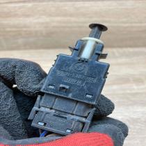 1382385  With Plug Brake pedal sensor switch BMW 5 E34