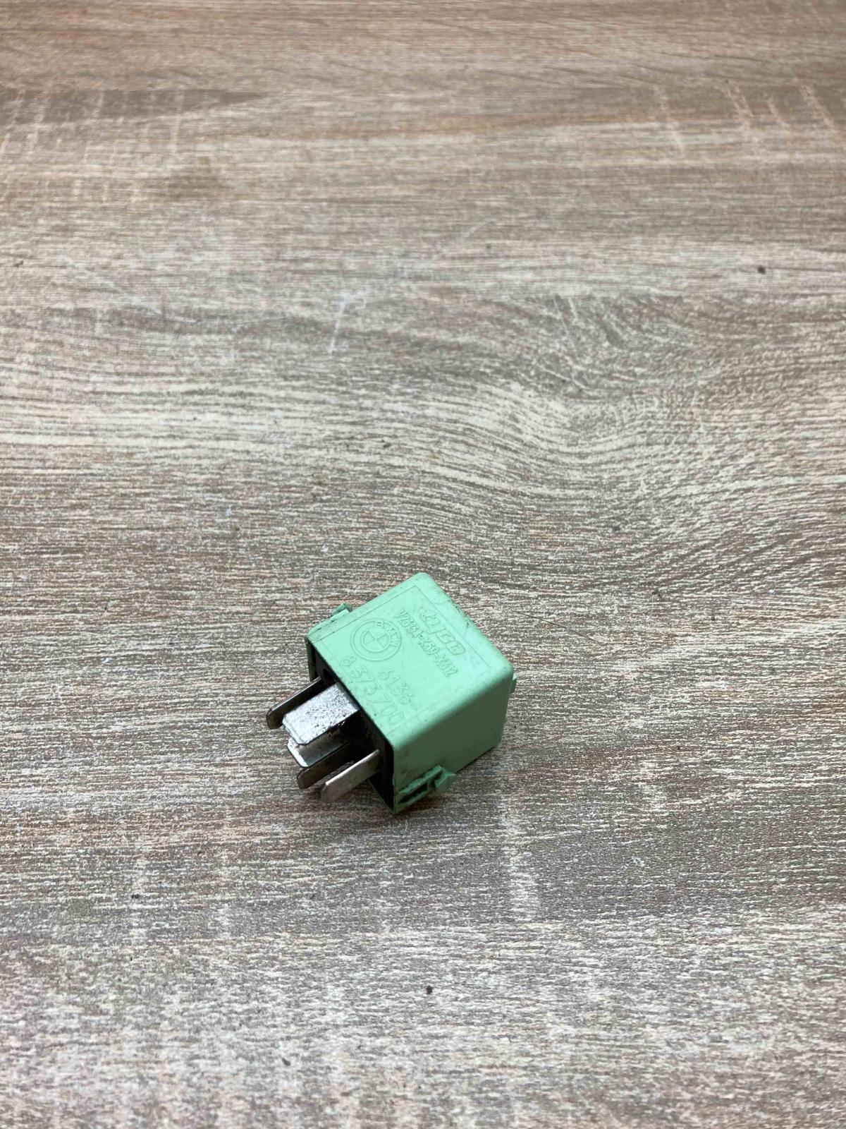 8373700   Other relay BMW 5 E39