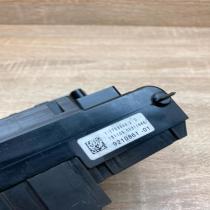 9210861 1703344 2  Fuse module BMW 5 GT F07
