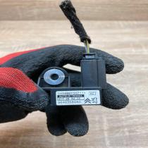 9646768980 604288200 With Plug Airbag deployment crash/impact sensor Peugeot 307