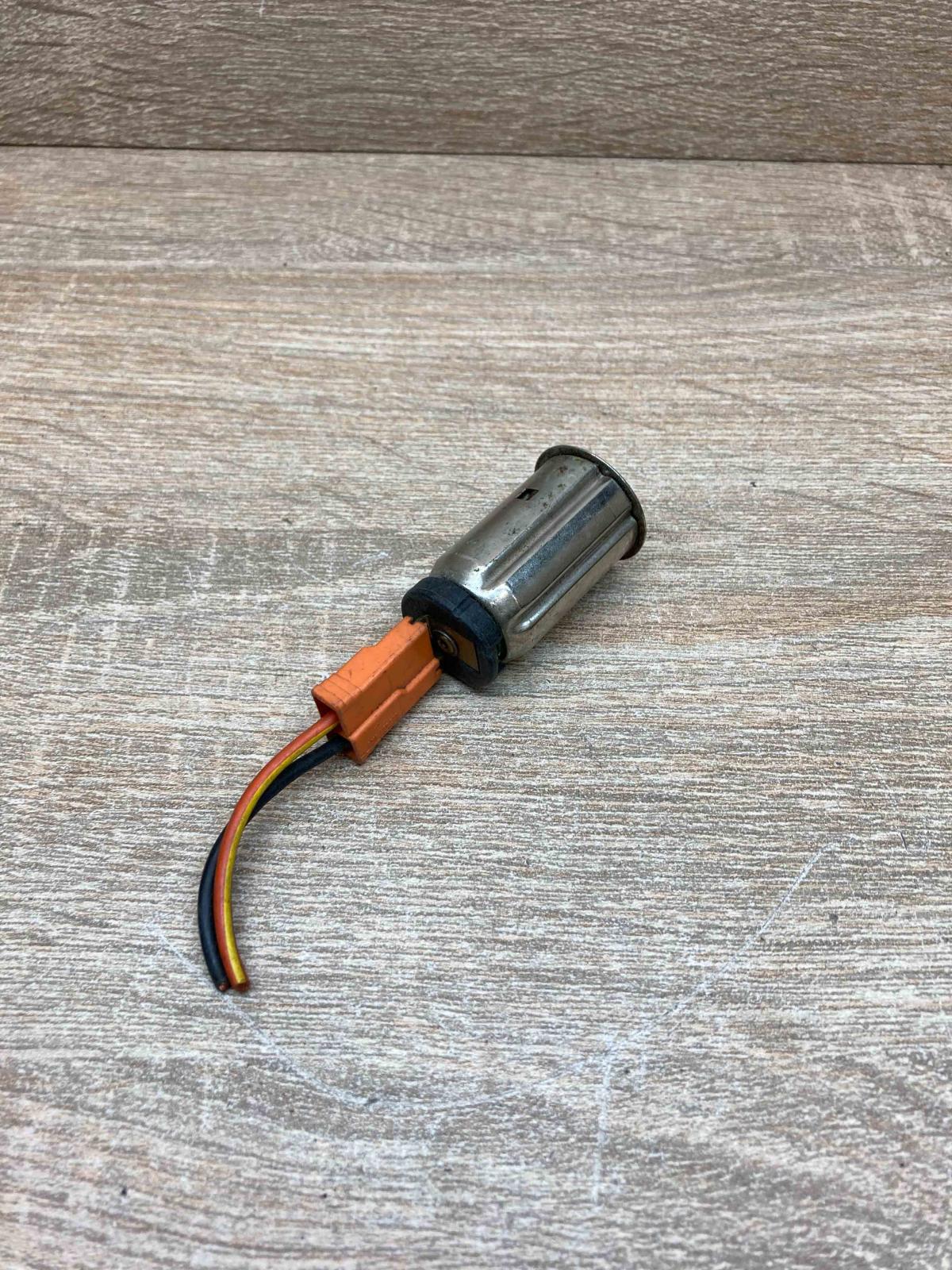 12V Socket 926522 With Plug 12 V Socket (front) Ford Focus