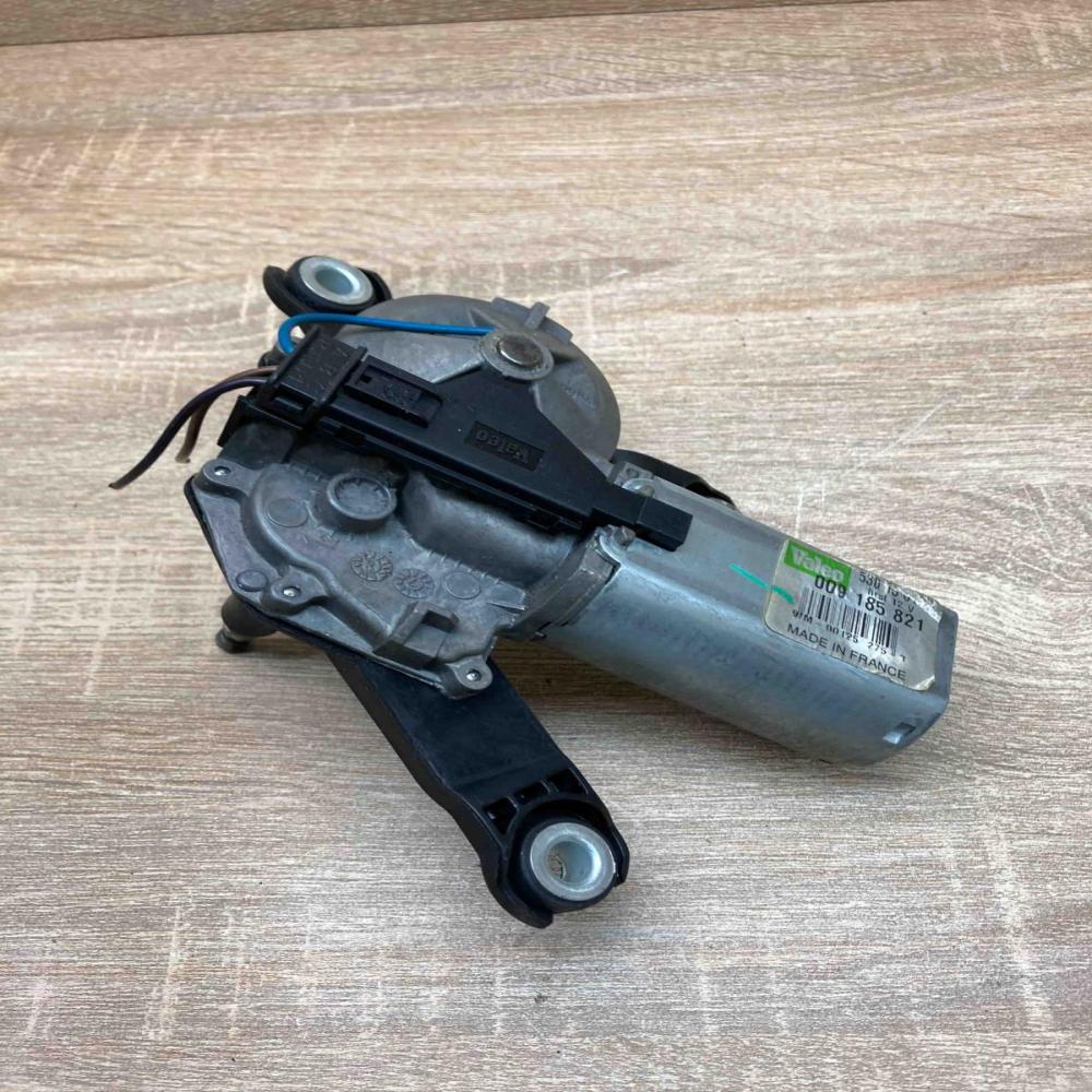 009185821  With Plug Rear window wiper motor Opel Vectra C