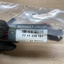 7711228161   Other interior part Renault Clio II
