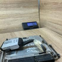 P04727770AD P04727338AE  Engine control unit/module ECU Chrysler Voyager