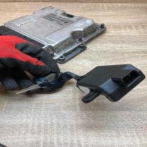 P05094800AC P04727338AE  Engine control unit/module ECU Chrysler Voyager