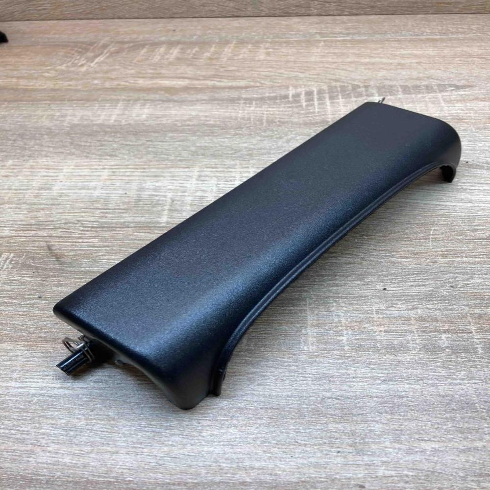 6W83 044F16 A E122510476  Steering wheel column trim Jaguar XJ X351