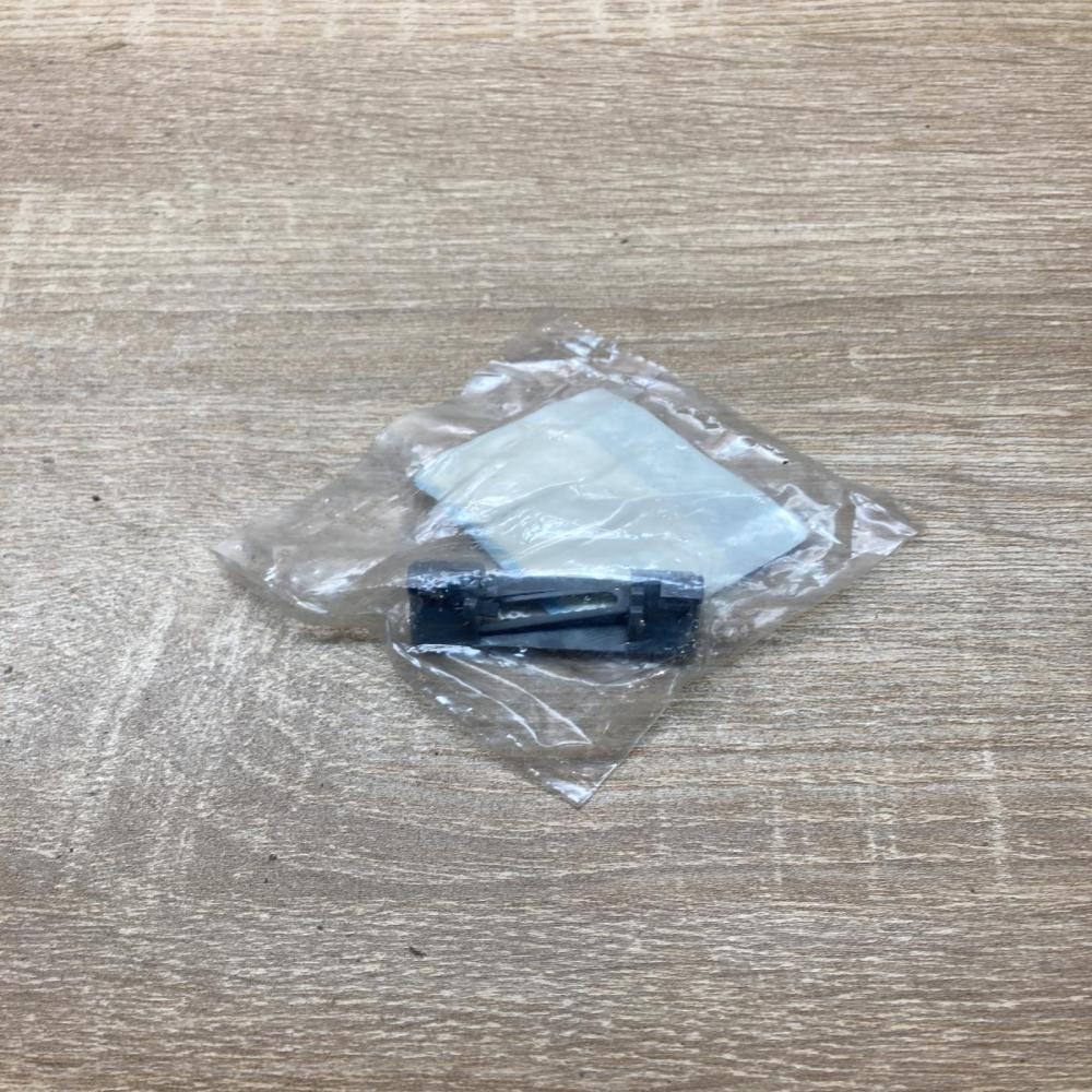 9190967   Roof trim bar molding cover Volvo V50