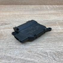 0132801363 116880 2872 Main Air flap motor/actuator Volkswagen Golf Plus