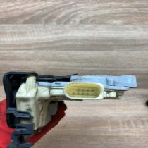 3C1837015A   Front door lock Volkswagen PASSAT B6