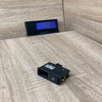 13228711   Electric window control switch Opel Zafira B
