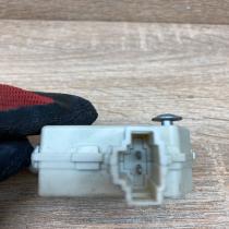 3C0810773   Fuel tank cap lock motor Volkswagen PASSAT B6