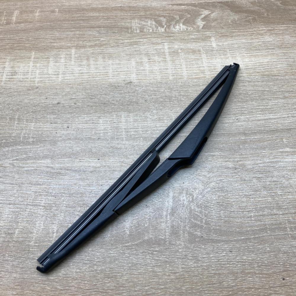 80003217   Rear wiper blade arm Mercedes-Benz A W177