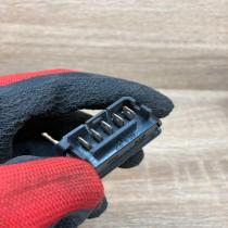 22630   Electric window control switch Peugeot 306