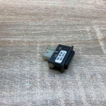 6921846   Tailgate opening switch BMW 5 E60 E61