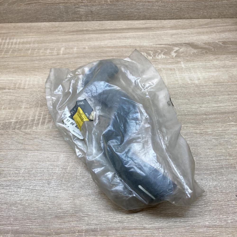 7700418254   Engine coolant pipe/hose Renault Scenic I