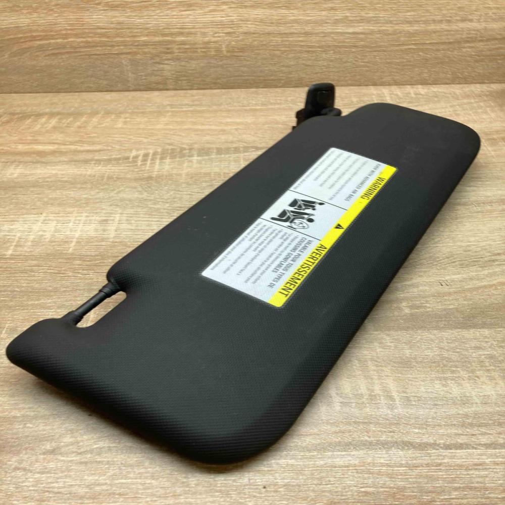 221751 10 AA 00116462  Sun visor BMW X3 E83