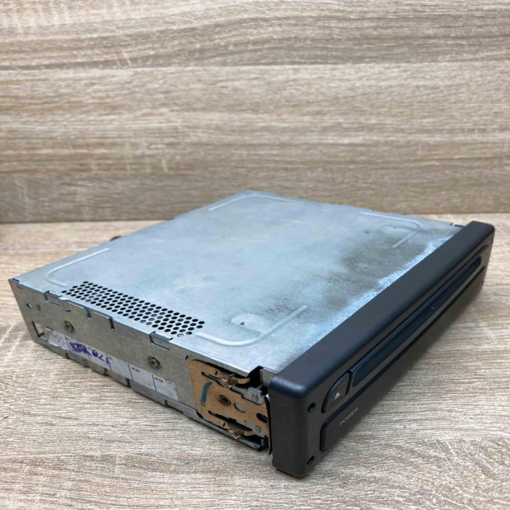 964720328000   Navigation unit CD/DVD player Peugeot 607