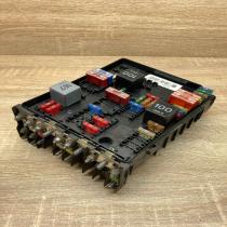 1K0937124Q 1718009  Fuse module Volkswagen PASSAT B6