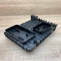 1K0937124Q 1718009  Fuse module Volkswagen PASSAT B6